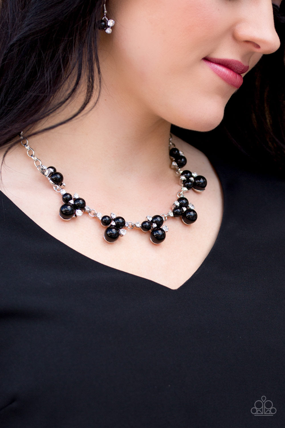 Toast to Perfection Black Necklace - TheMasterCollection