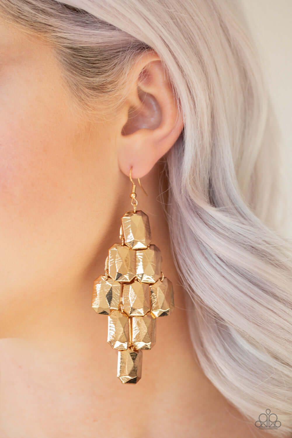 Contemporary Catwalk - Gold Earring - TheMasterCollection