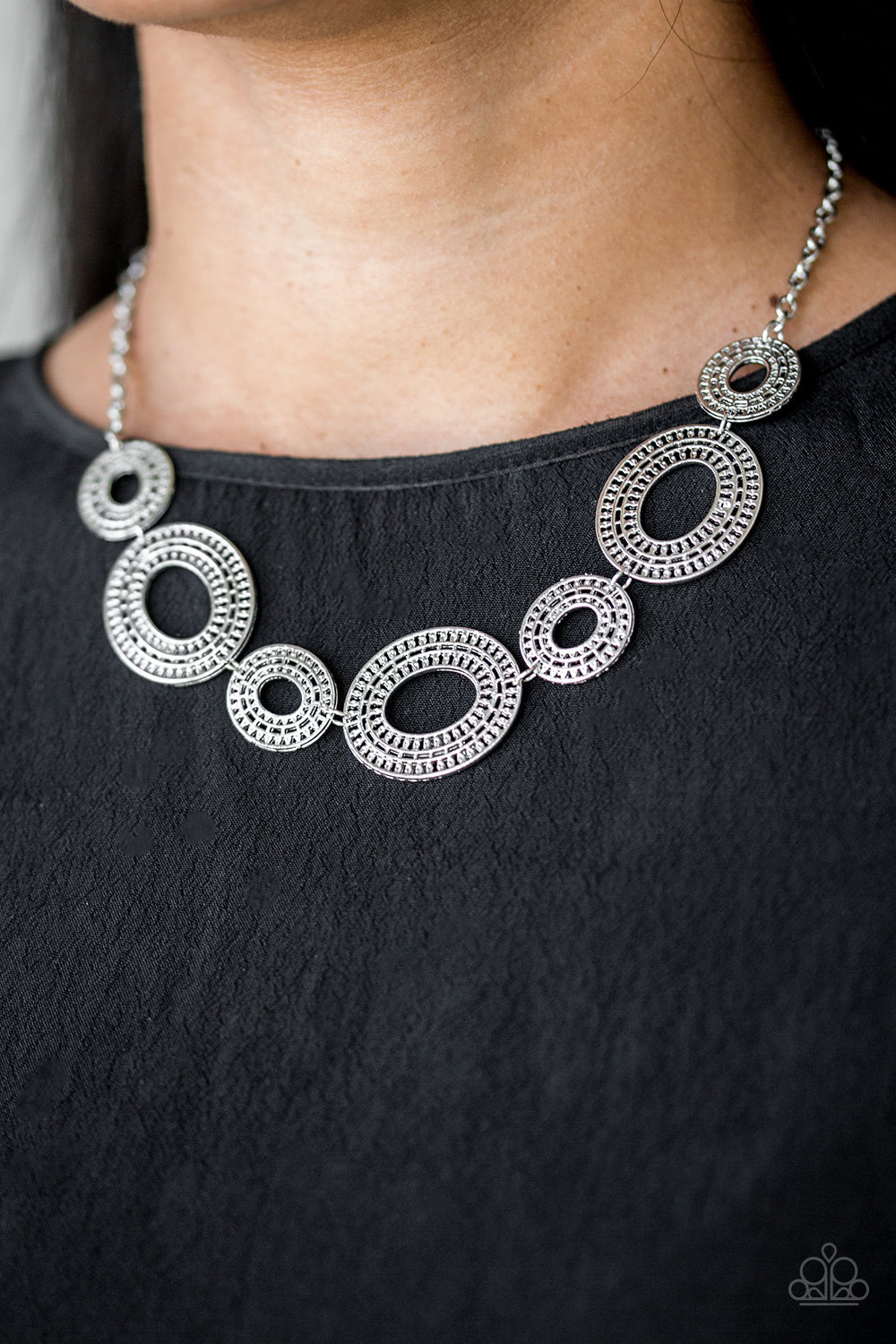 Paparazzi Accessories - Basically Baltic #N583 - Silver Necklace