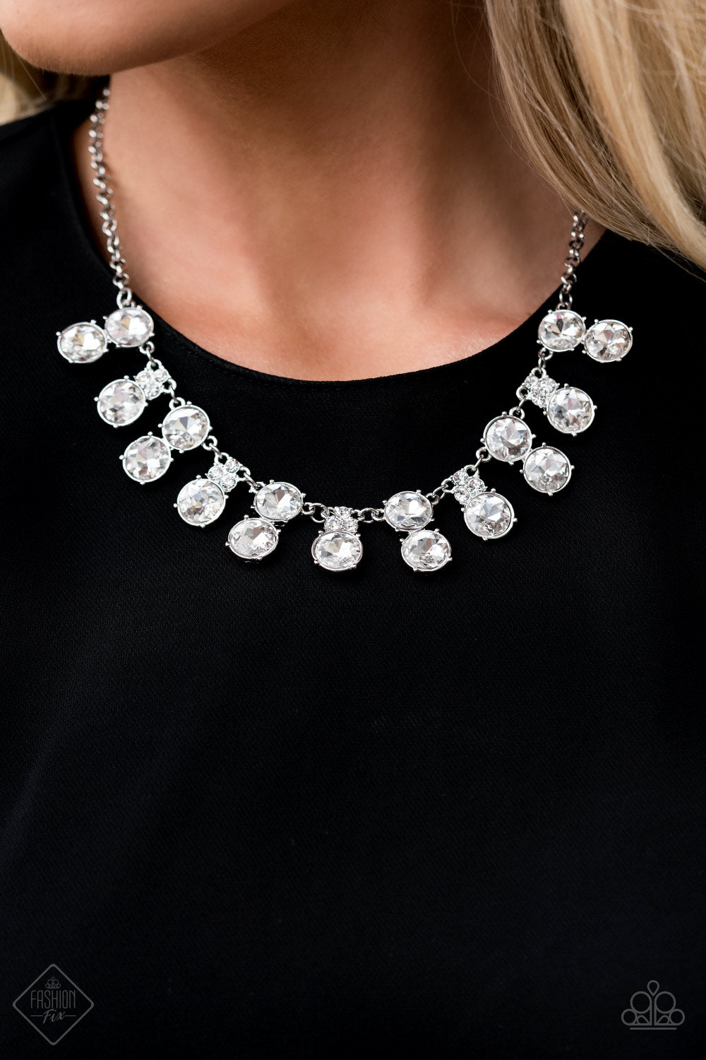 Paparazzi Accessories - Top Dollar Twinkle Fashion Fix Necklace