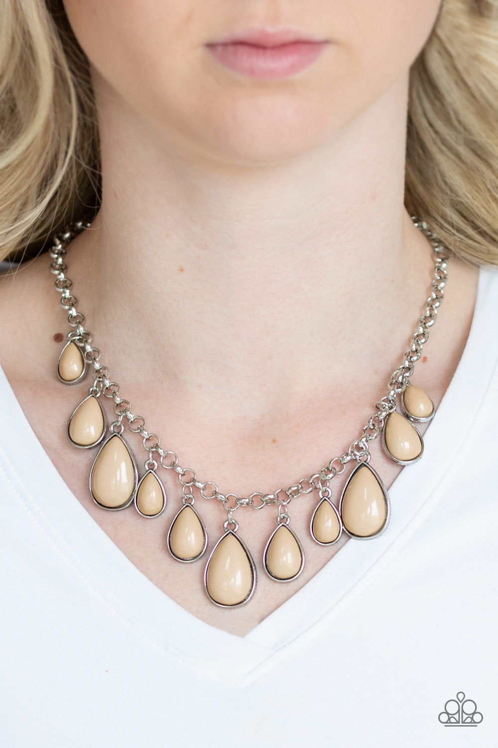 Paparazzi Accessories - Jaw-Dropping Diva - Brown Necklace