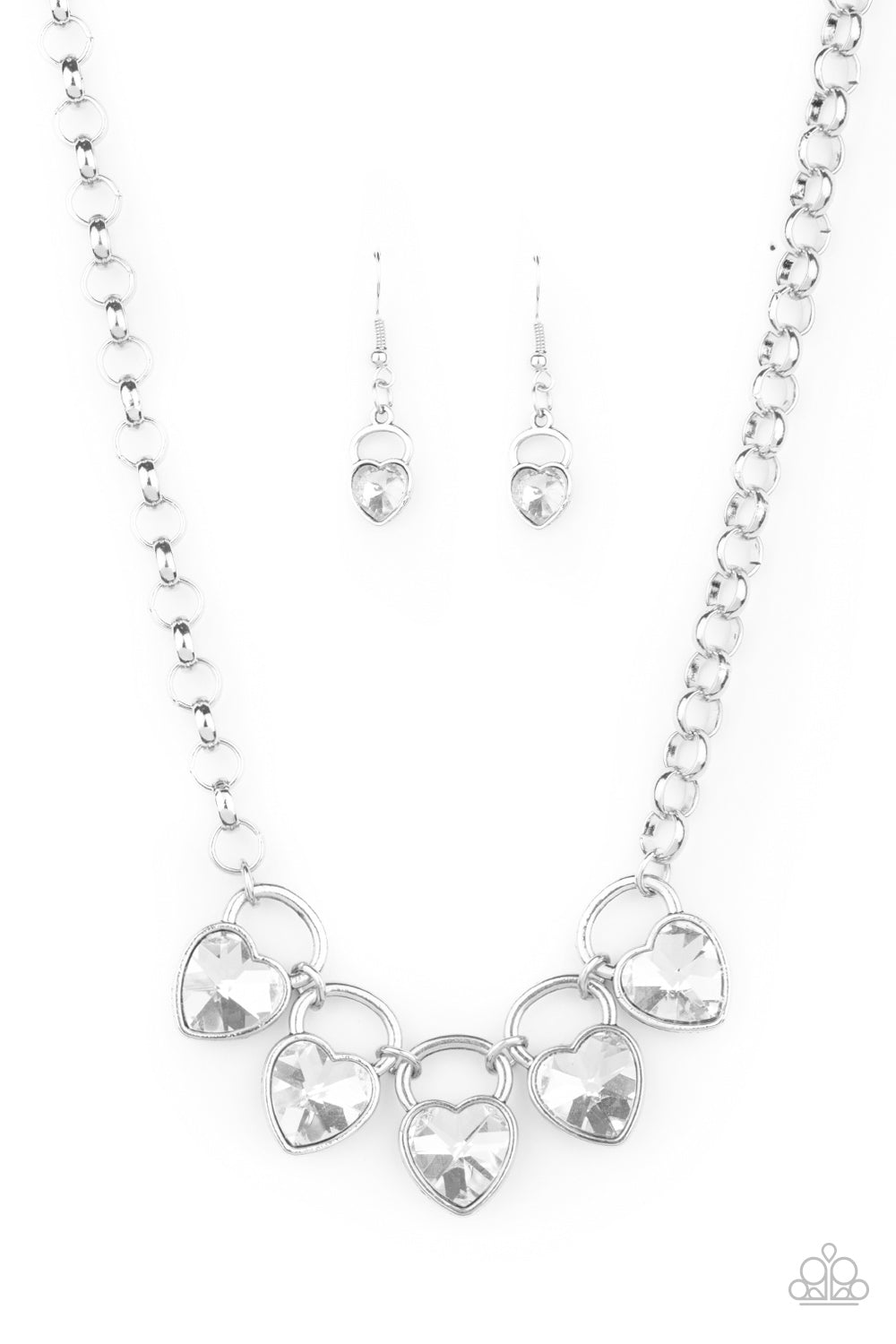 Paparazzi Accessories - HEART On Your Heels #N449 - White Necklace