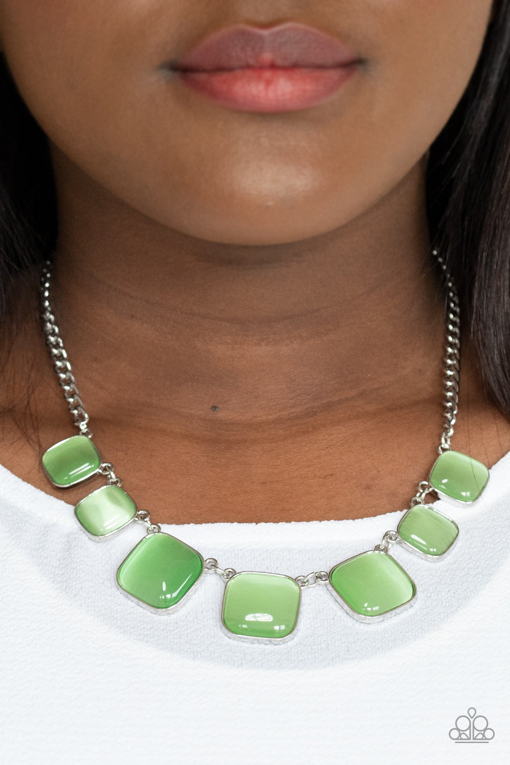 Paparazzi Accessories - Aura Allure #N689 - Green Necklace
