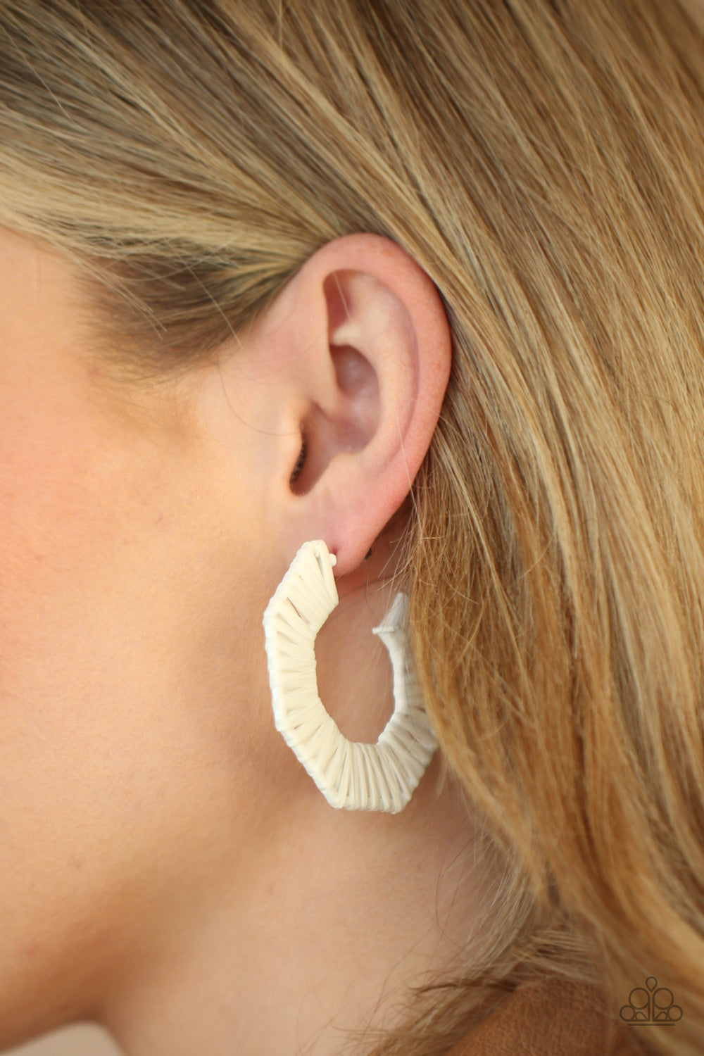 Paparazzi Accessories - Fabulously Fiesta #E443 - White Earrings