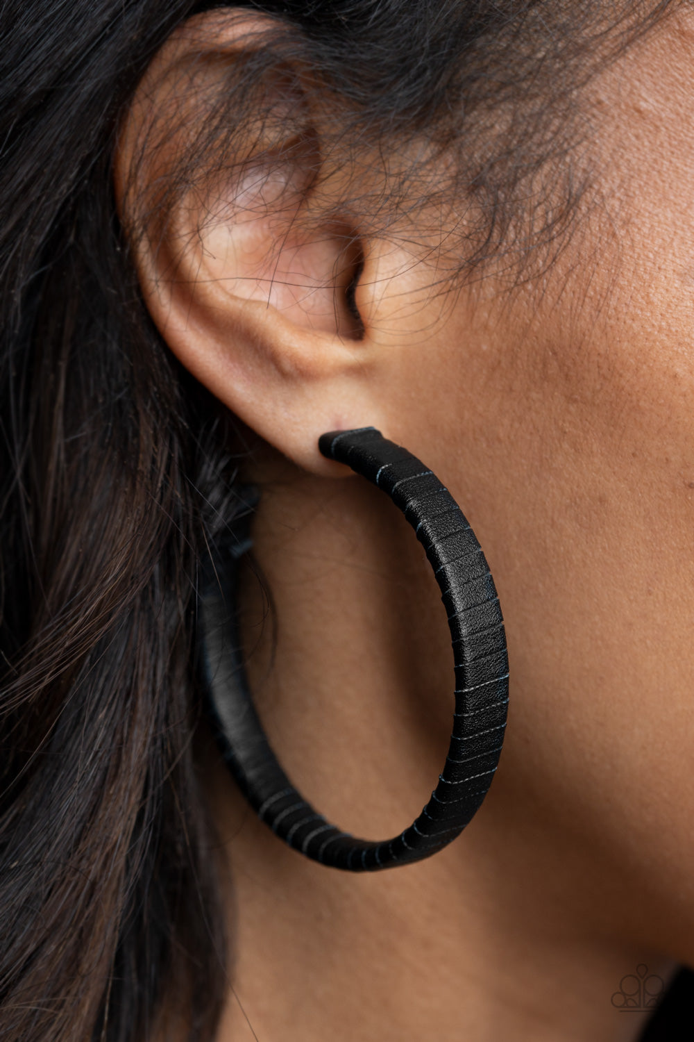 Paparazzi Accessories - Leather-Clad Legend #E547 - Black Earrings