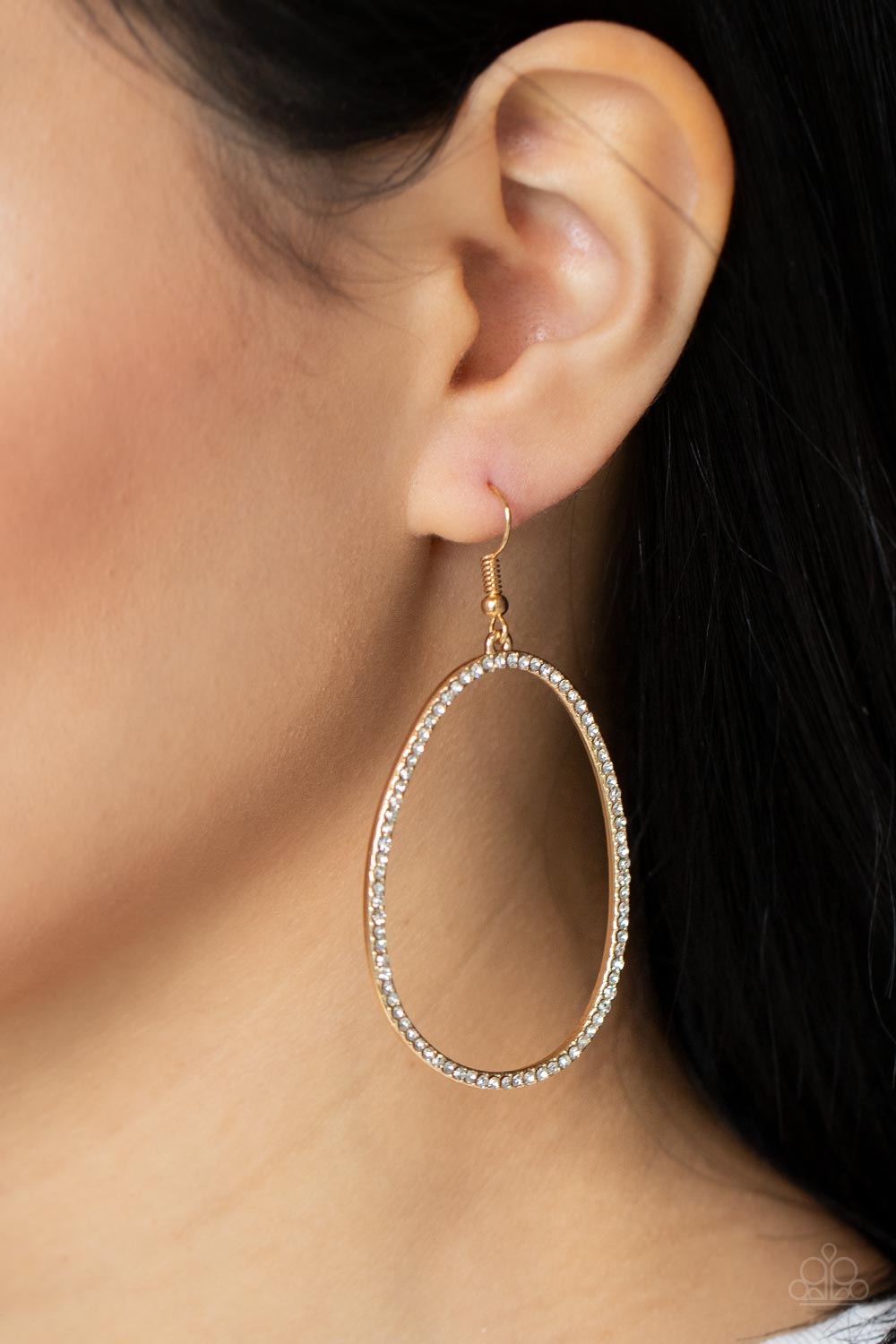 Paparazzi Accessories - OVAL-ruled! #E561 - Gold Earrings