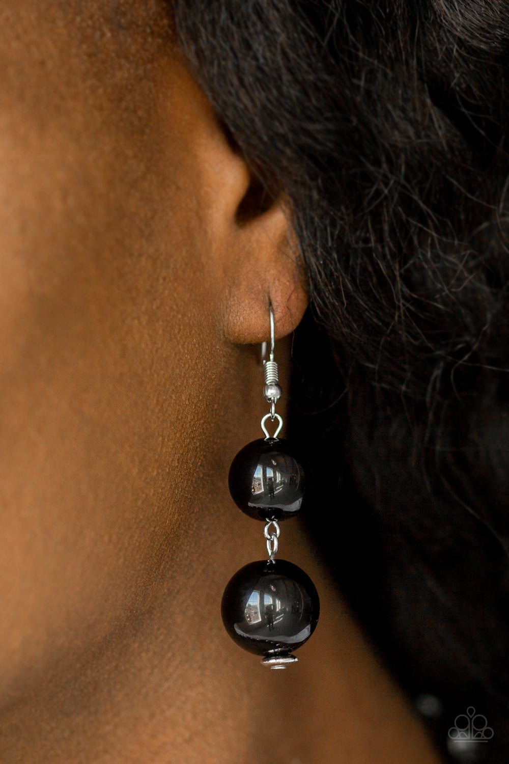 Paparazzi Accessories  - New York Nightlife - #N168 Black Necklace