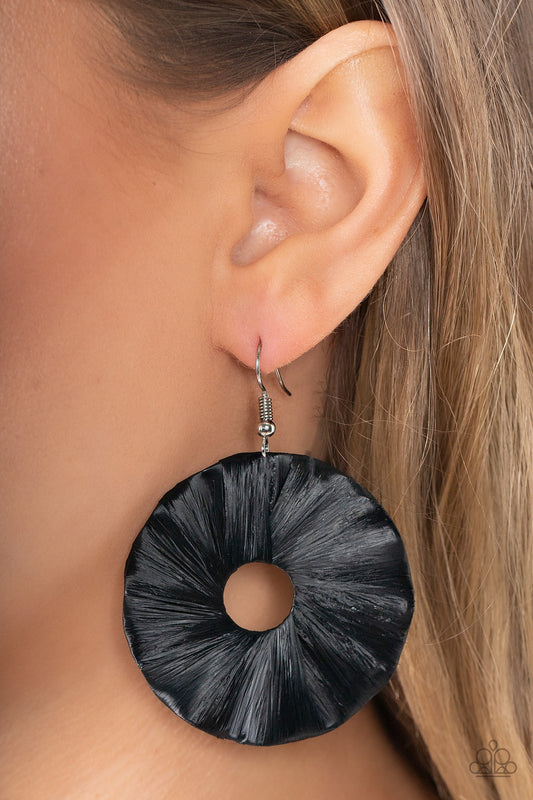 Paparazzi Accessories - Fan the Breeze #E584 - Black Earrings