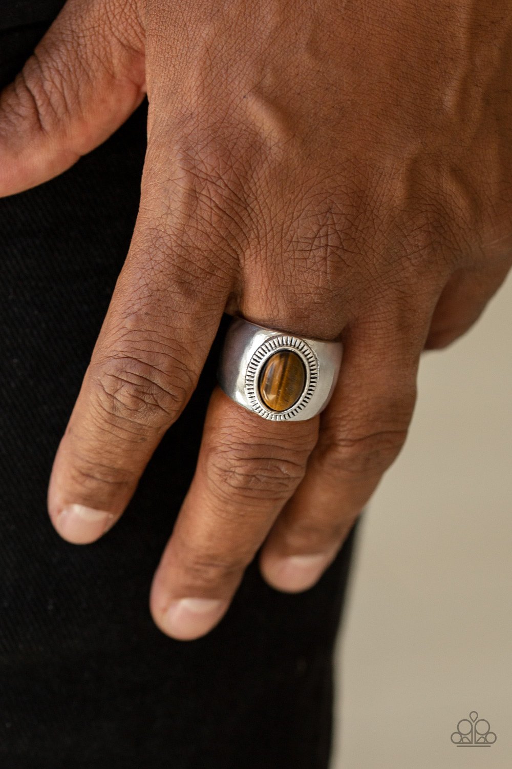 The Prospector - Brown Urban Ring - TheMasterCollection