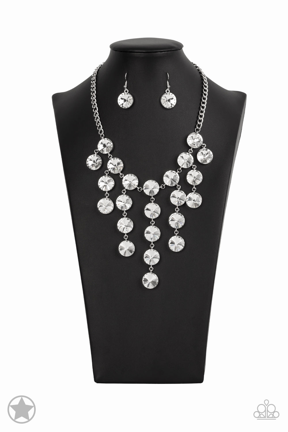 Paparazzi Accessories - Spotlight Stunner #N702 White Necklace