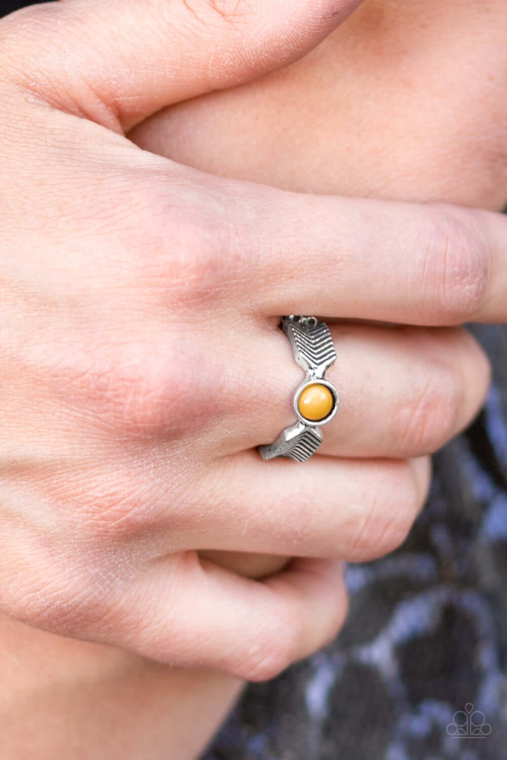 Awesomely ARROW Dynamic Yellow silver ring - TheMasterCollection