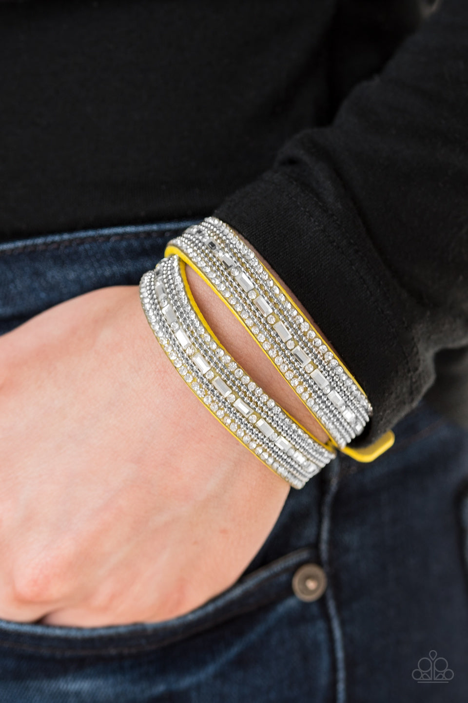 shimmer-and-sass-yellow bracelet - TheMasterCollection