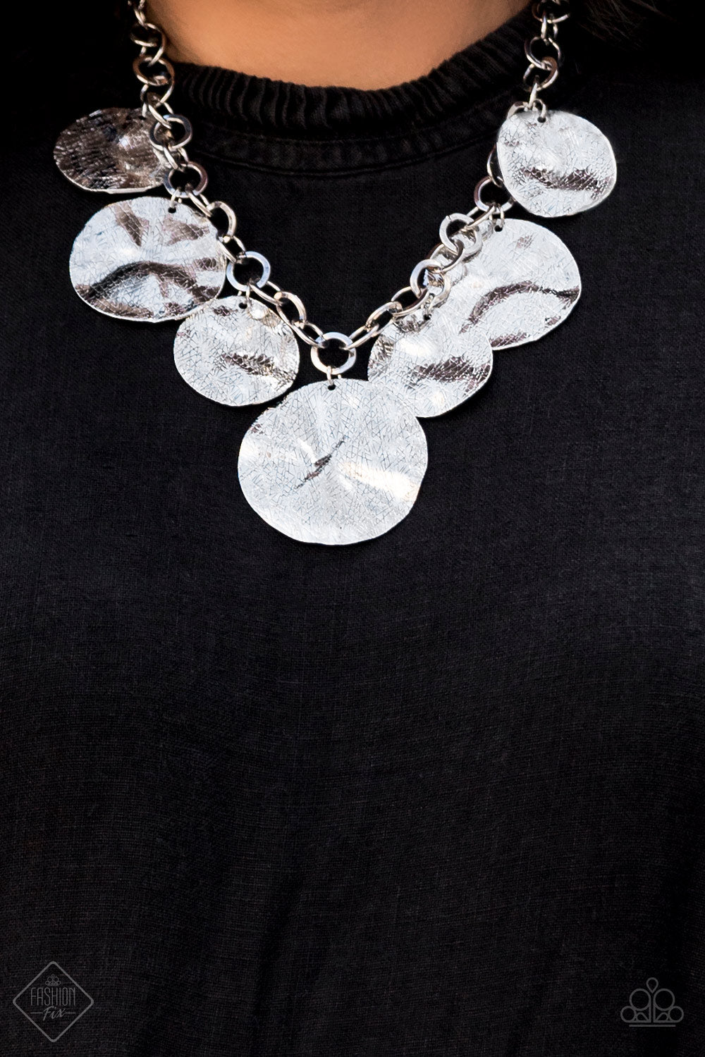 Paparazzi Accessories - Barely Scratched The Surface - Silver Necklace Fashion Fix June 2020