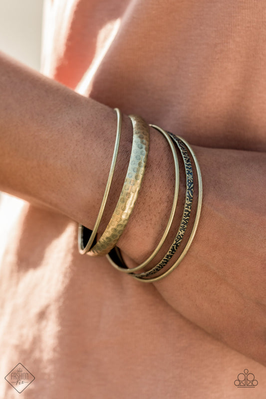 Paparazzi Accessories - Get Into Gear - Brass Bracelet Fashion Fix January 2021