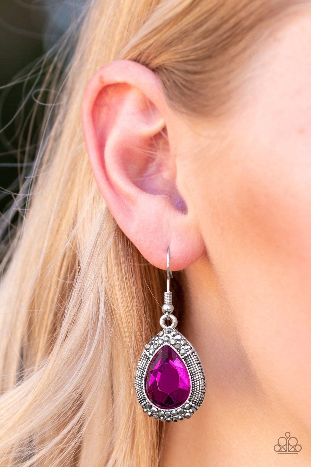 Grandmaster Shimmer Pink Earrings - TheMasterCollection