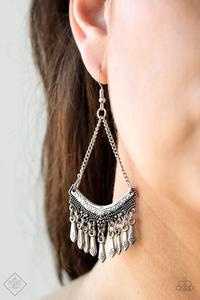 In Rogue Silver Fashion Fix Earring June 2019 - TheMasterCollection