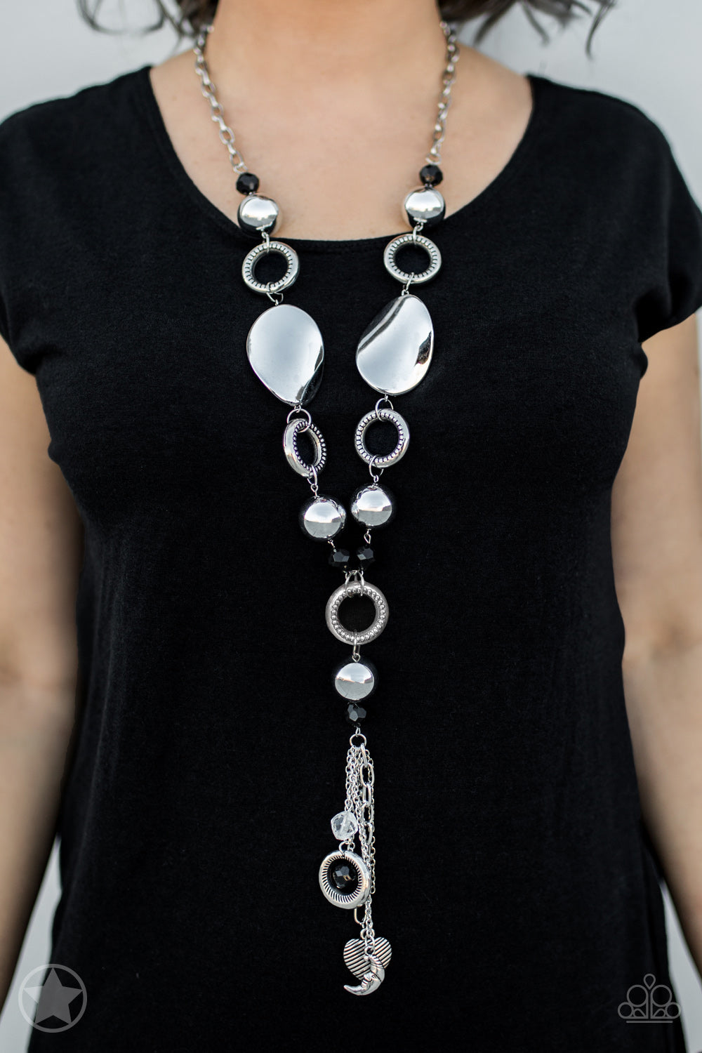 Total Eclipse Of the Heart Black Necklace - TheMasterCollection