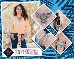 Paparazzi Accessories - The Sunset Sightings #SS-0619 - June 2019 Fashion Silver Collection