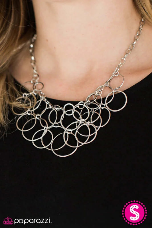 Paparazzi  Accessories - Step Into The Bling Ring  #N658 - Silver Necklace