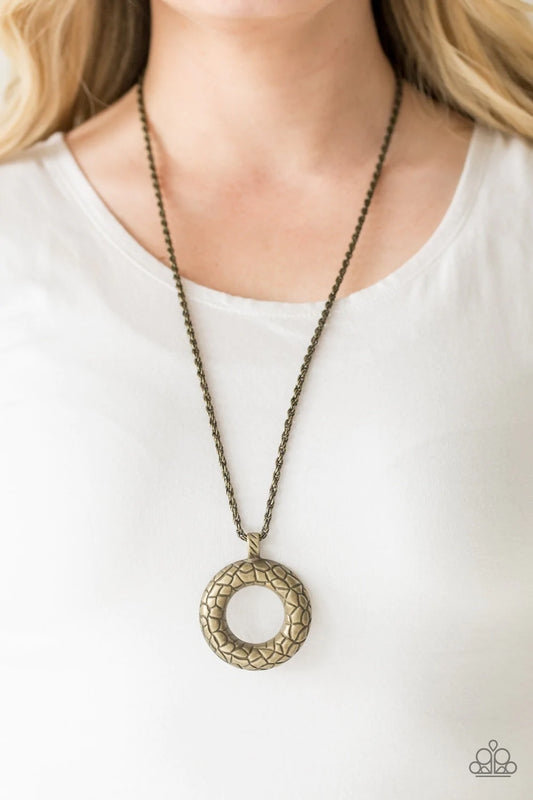 Paparazzi Accessories  - Pretty As Prowess  -  Brass Necklace