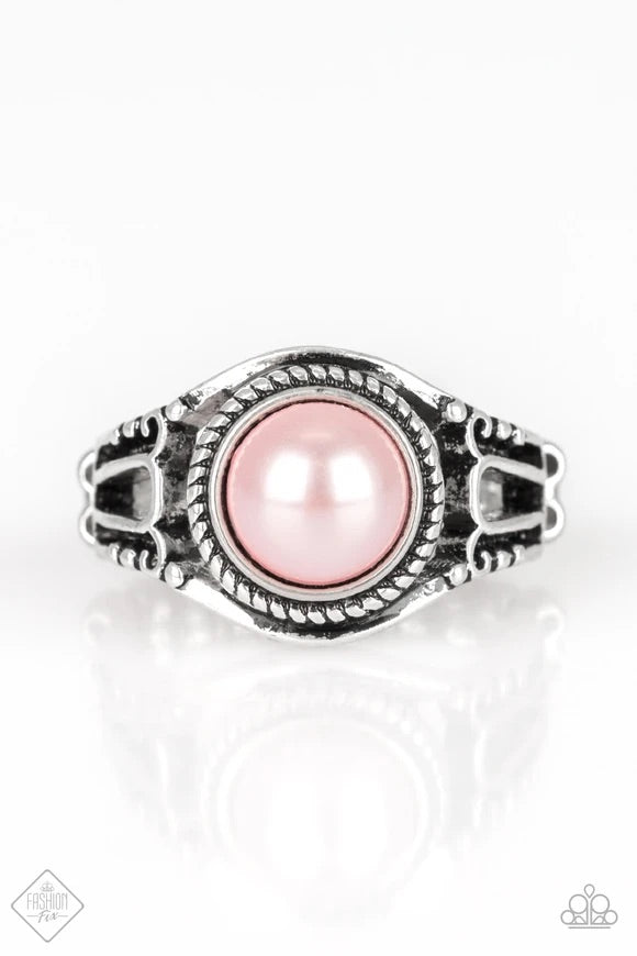 Paparazzi Accessories - Ocean Outing #GM0219 #RR1/G2 - Pink Ring