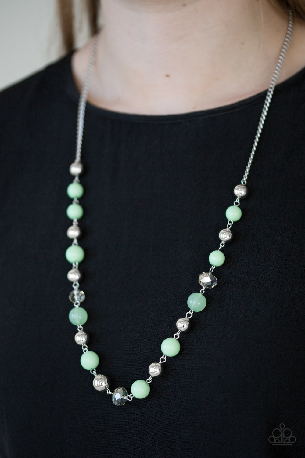 Paparazzi Accessories - Weekend Getaway - Green Necklace - TheMasterCollection
