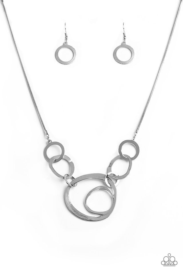 Paparazzi Accessories  - Progressively Vogue #N434 Box 5 - Silver Necklace