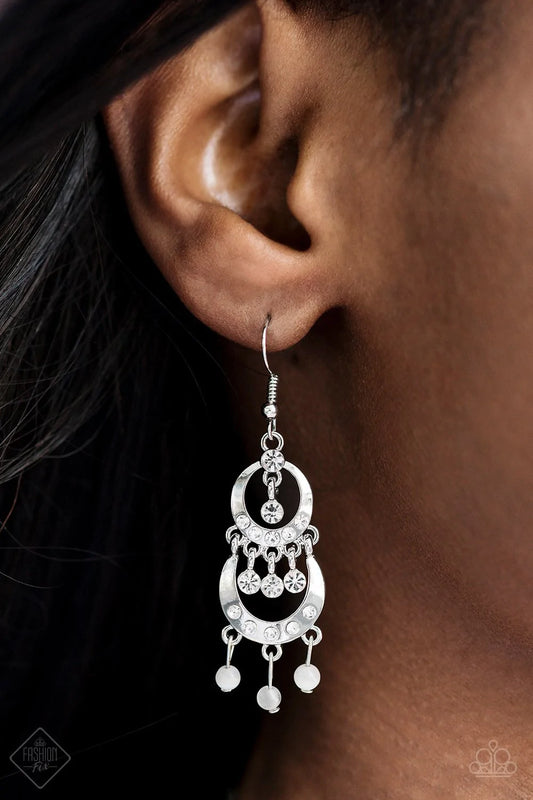 Paparazzi Accessories  - Mainstage Meet and Greet #L200 - White Earrings