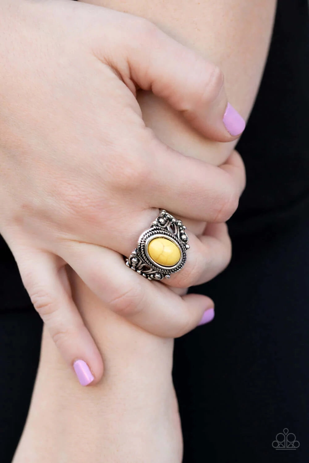 Paparazzi Accessories  - Coyote Canyon #RO1/D2 - Yellow ring