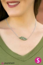 Paparazzi Accessories  - Let It Soar #L153 - Green Necklace