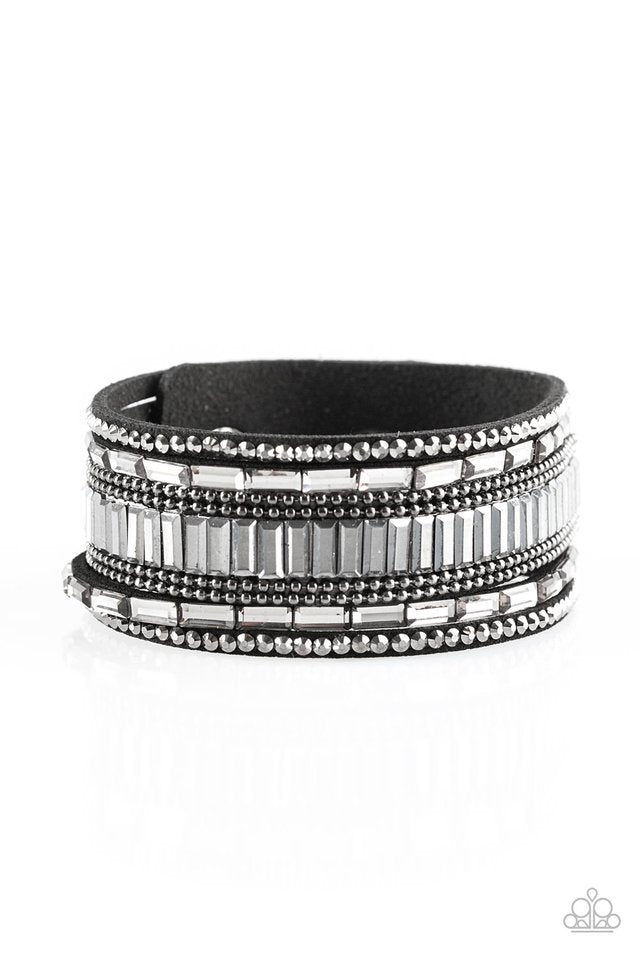 spectacular shimmer Black Bracelets - TheMasterCollection